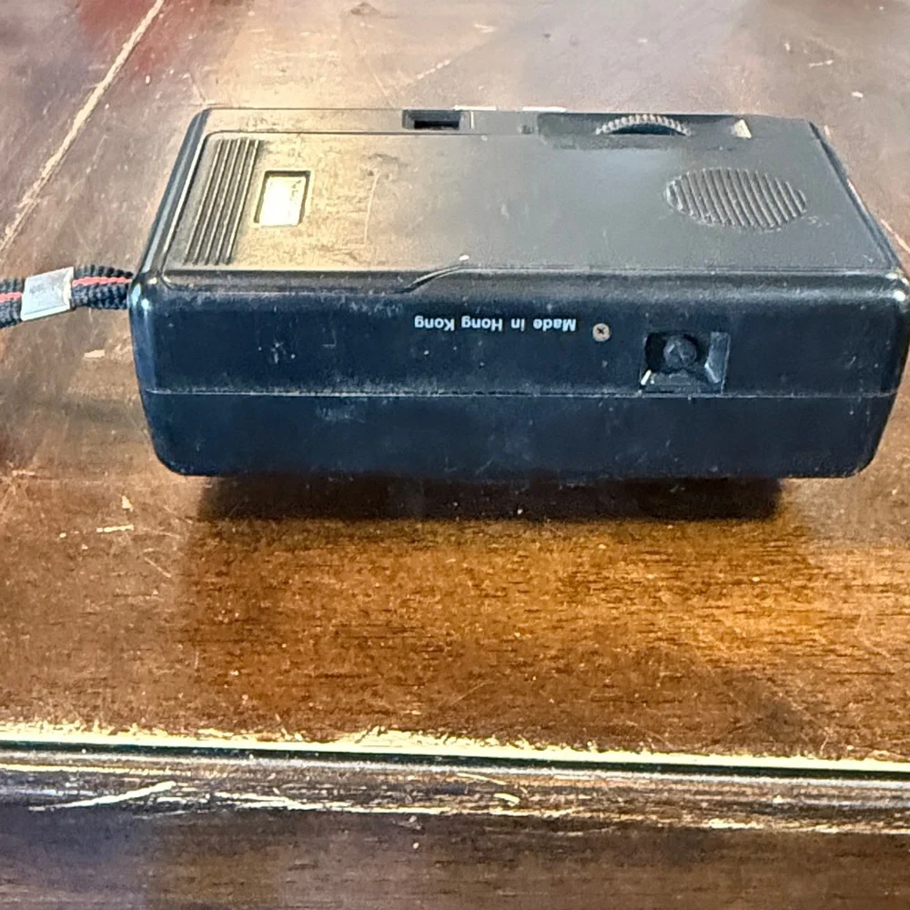 Ansco 135 33 mm lens Black Camera untested as is